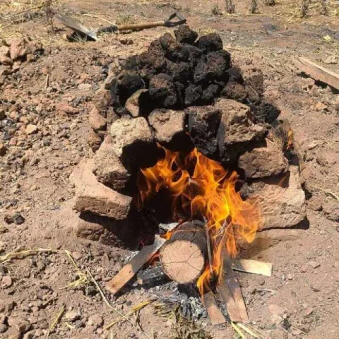 huatia Cusco - Horno ardiendo con leña | Ultimate Trekking