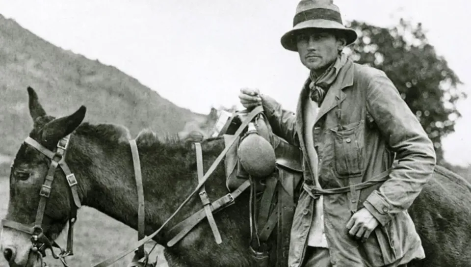 Hiram Bingham in an expedition | Ultimate Trekking
