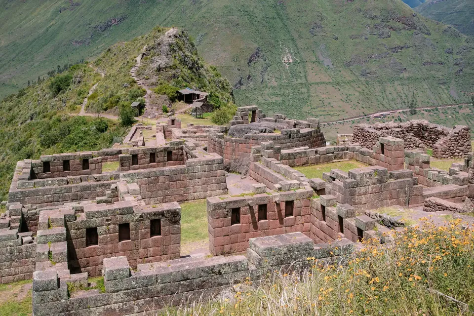 Inca Elite Neighborhood | Ultimate Trekking