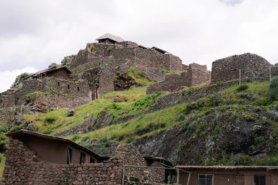 Kallaqhasa Urban Center | Ultimate Trekking
