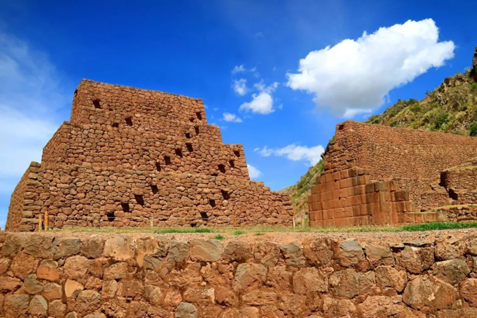 Rumicolca | Ultimate Trekking
