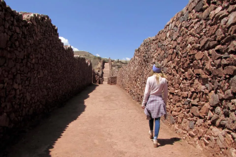 Perimeter wall | Ultimate Trekking