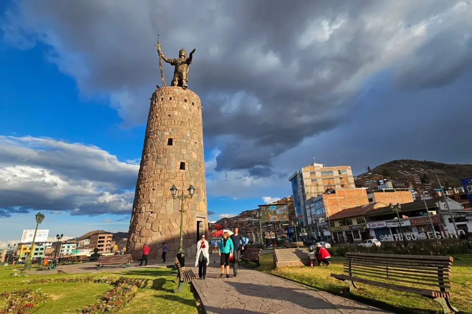 Monument to the Inca Pachacútec | Ultimate Trekking