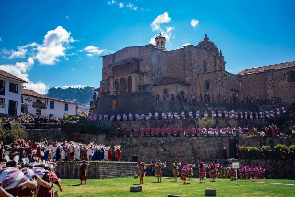The staging of the inti raymi at Qoricancha | Ultimate Trekking