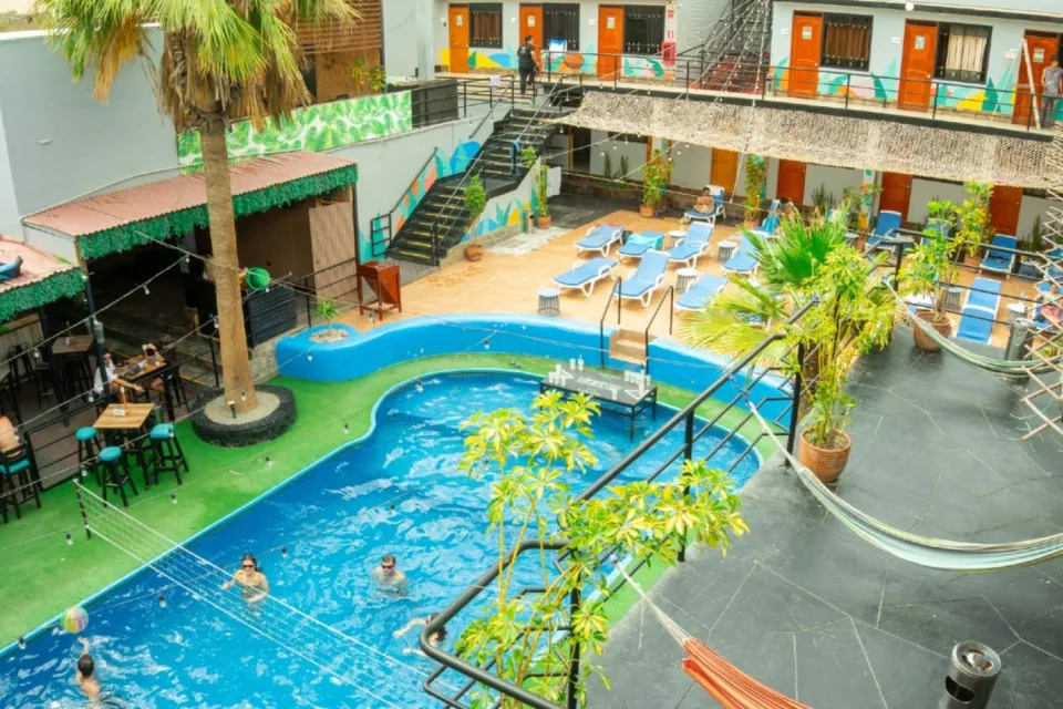 Wild Rover Hostel in Huacachina town | Ultimate Trekking