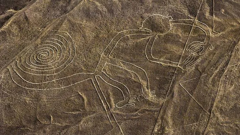 Geoglyph of monkey of the nazca lines | Ultimate Trekking