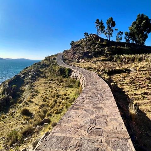 Trekking trail to the top of Taquile Island | Ultimate Trekking
